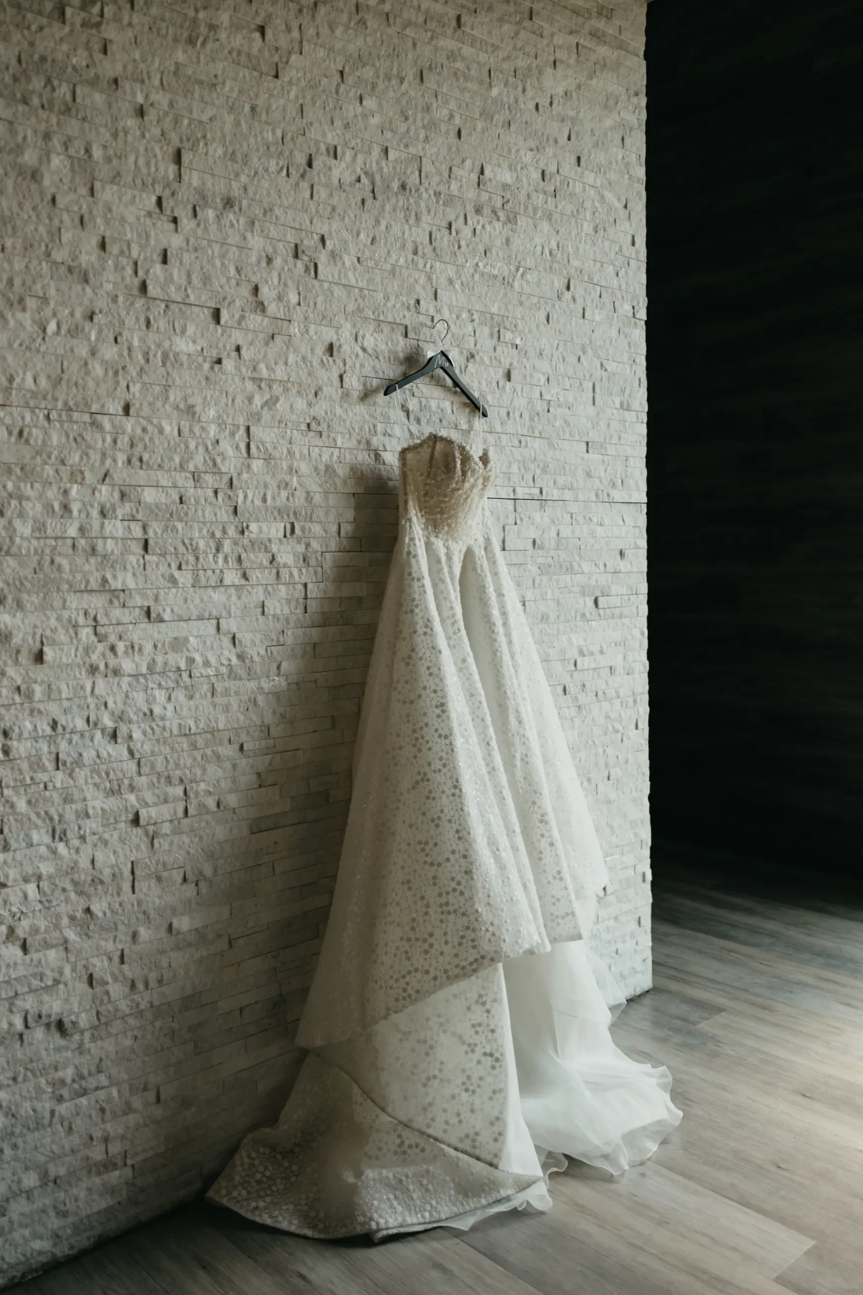 Need a Wedding Dress Fast? Find Last-Minute Bridal Gowns Without the Stress Image