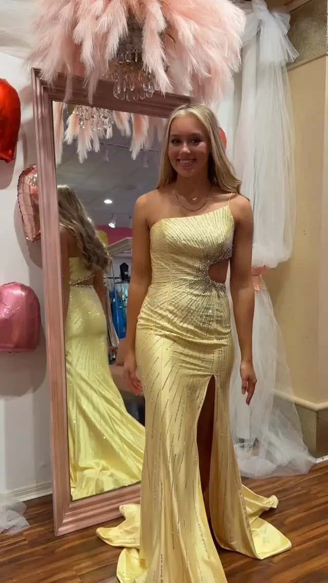 Paris House Prom Instagram Images