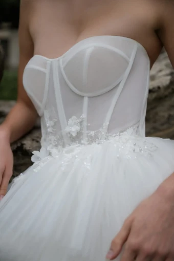 Live’e Collection #11 thumbnail