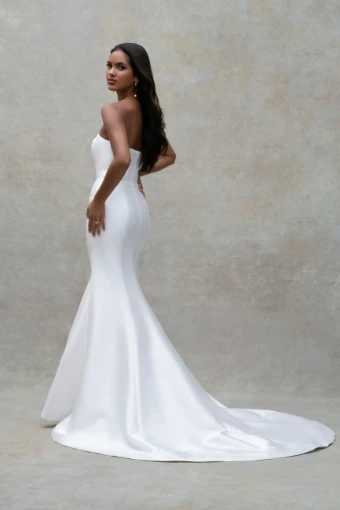 Live’e Collection #0 thumbnail