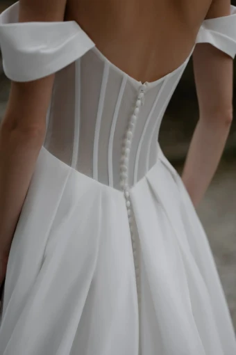 Live’e Collection #10 thumbnail