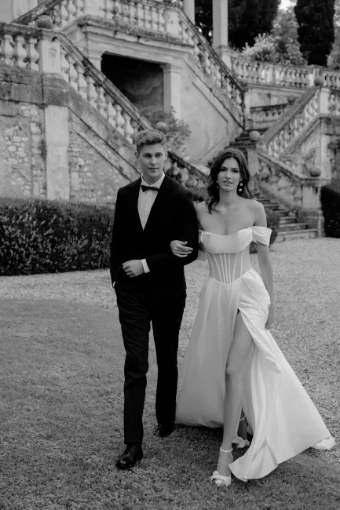 Live’e Collection #8 thumbnail