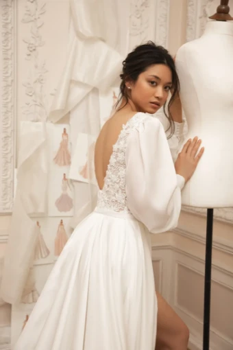 Live’e Collection #0 thumbnail