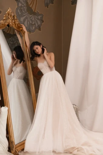 Live’e Collection #1 thumbnail